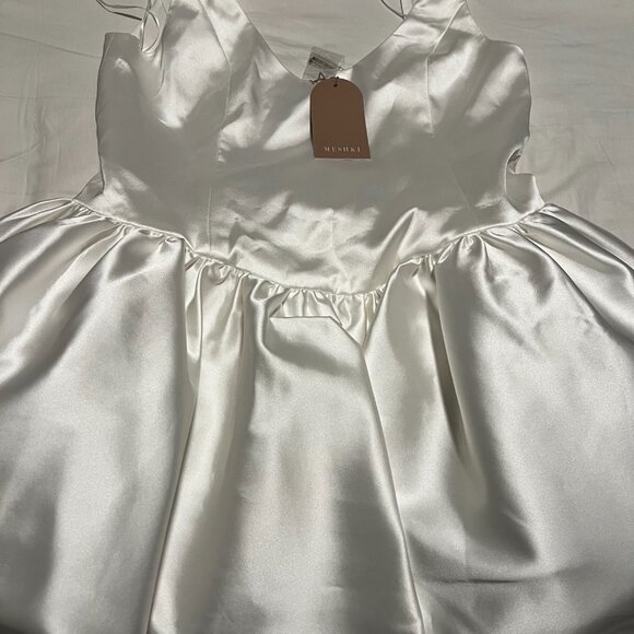 Satin Mini Dress With Bow - Picture 4 of 6